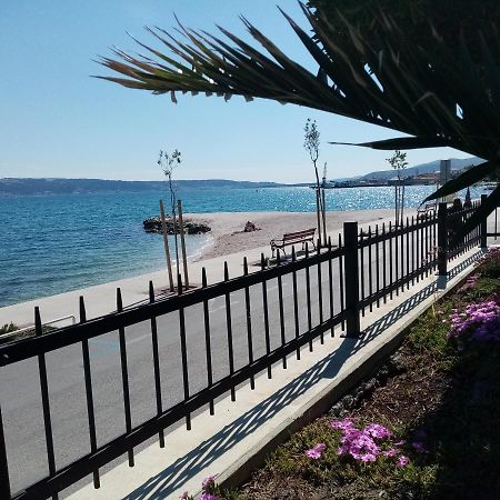 Apartman Figaro Pogled Od Milijun Dolara, 2 Tusa, 2 Wc Kaštela Zewnętrze zdjęcie