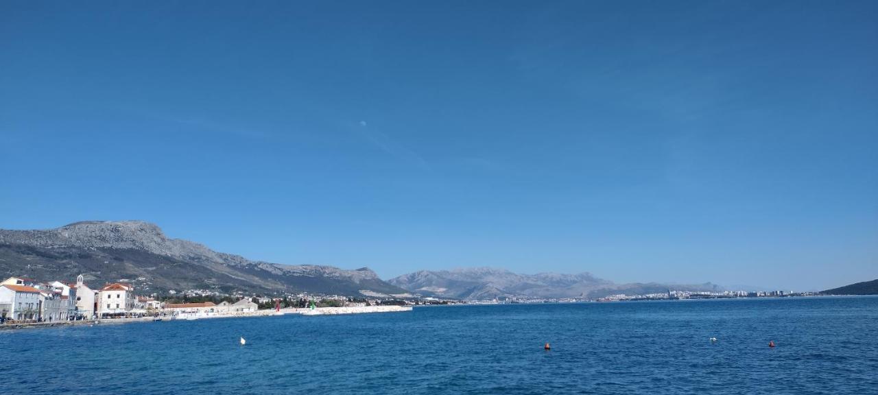Apartman Figaro Pogled Od Milijun Dolara, 2 Tusa, 2 Wc Kaštela Zewnętrze zdjęcie