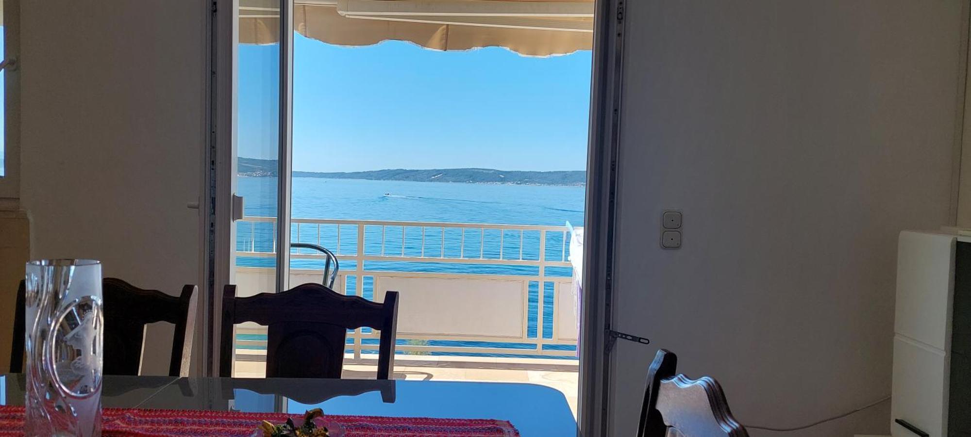 Apartman Figaro Pogled Od Milijun Dolara, 2 Tusa, 2 Wc Kaštela Zewnętrze zdjęcie